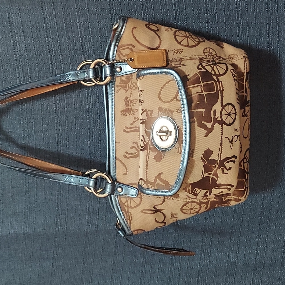 Coach horse & carriage mini bag